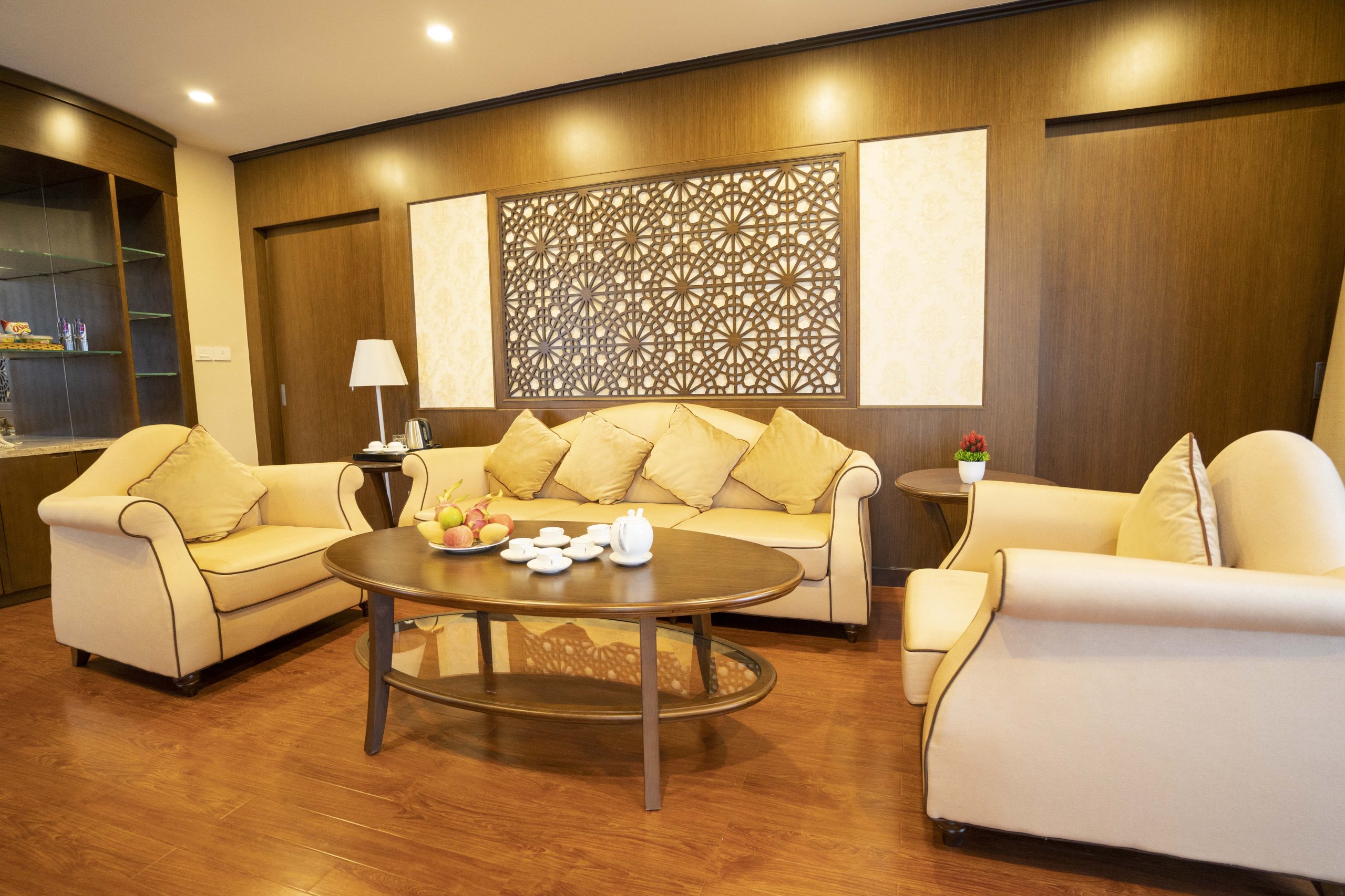 VIP ROOM